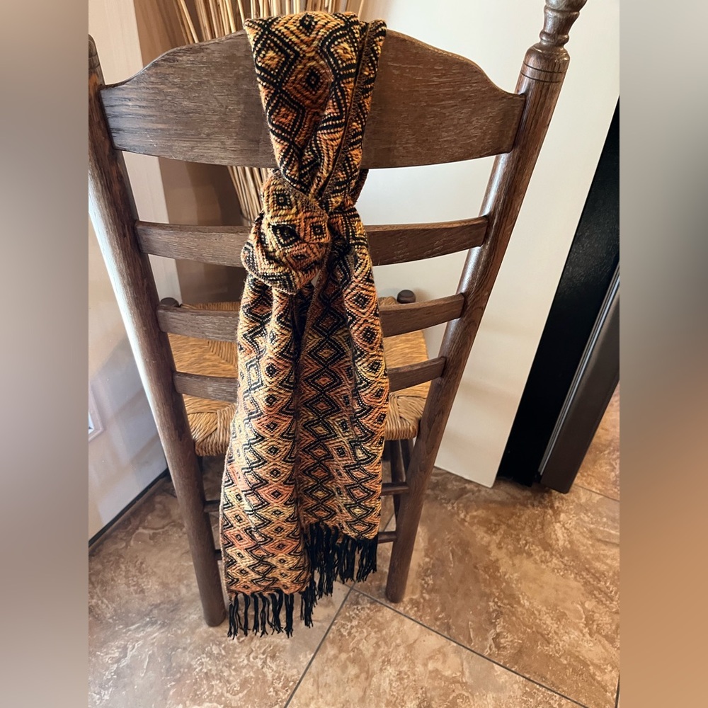 Vintage Figueroa Alpaca Geometric Chevron Fringed Scarf Made in Peru